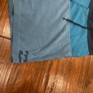 Billabong Mens Surf short 32 PlatinumX